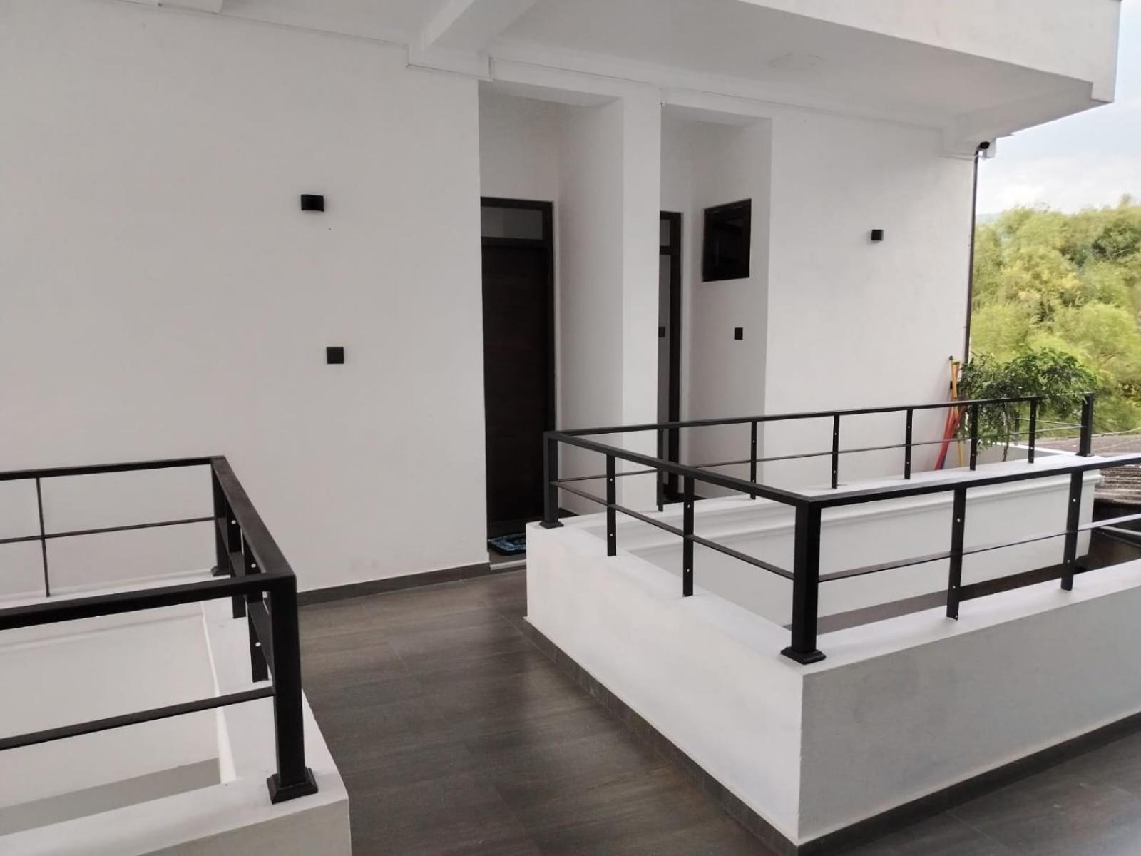 Diora Hotel Ratnapura Ngoại thất bức ảnh